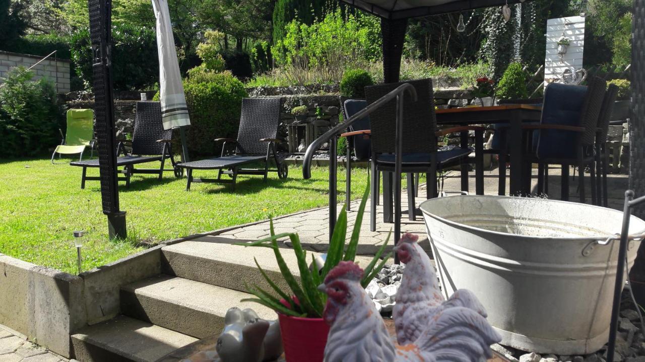 Kattenes Gaestehaus Burgberg, Weinhaus Fries מראה חיצוני תמונה